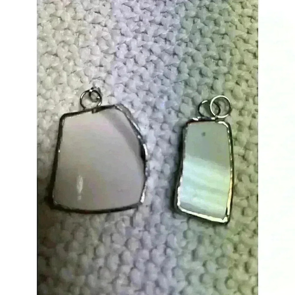 Pendants - made from broken porcelain/china pieces - Picture 2 of 6